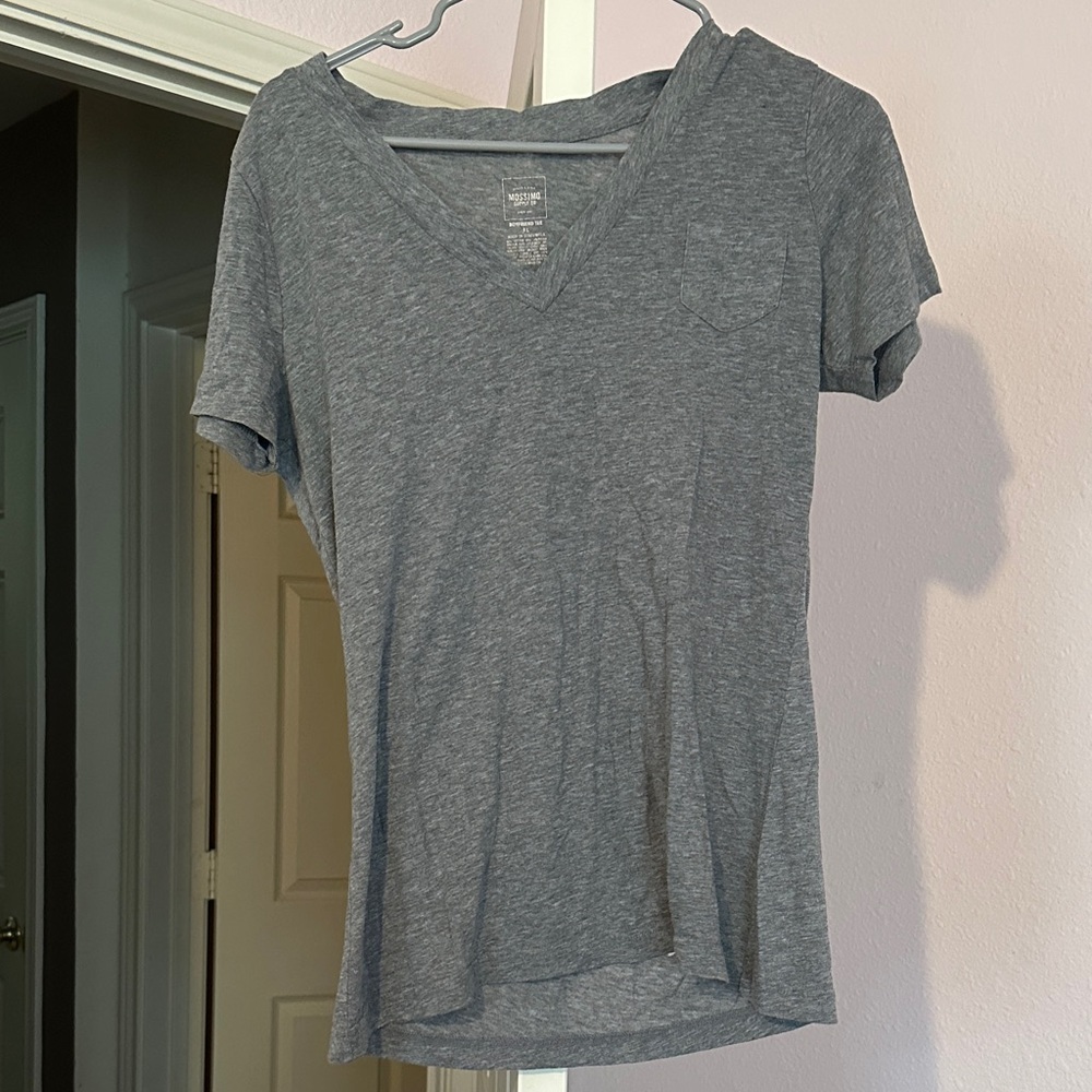 Mossimo Supply Co. Heather Gray V-Neck Tee